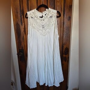 Torrid Size 4 White Dress With Crocheted Yoke